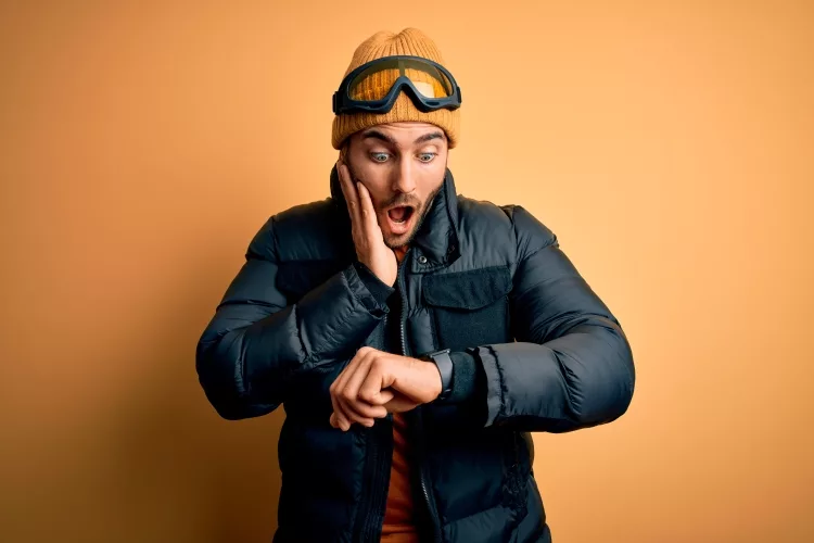 Best Watches For Skiing & Snowboarding in 2023